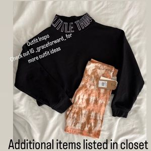 Pretty Little Thing black cropped with drawstring long sleeve top Size Small